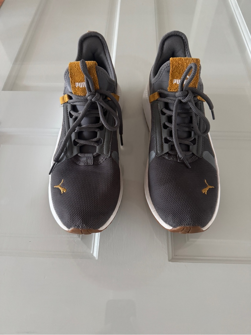Men's Puma Sneakers + Foam US 10 EU 43 – Good Pre-Owned Condition